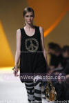 Piced sign tank -  Mochino Camera Moda Milan Fashion Week February 2007